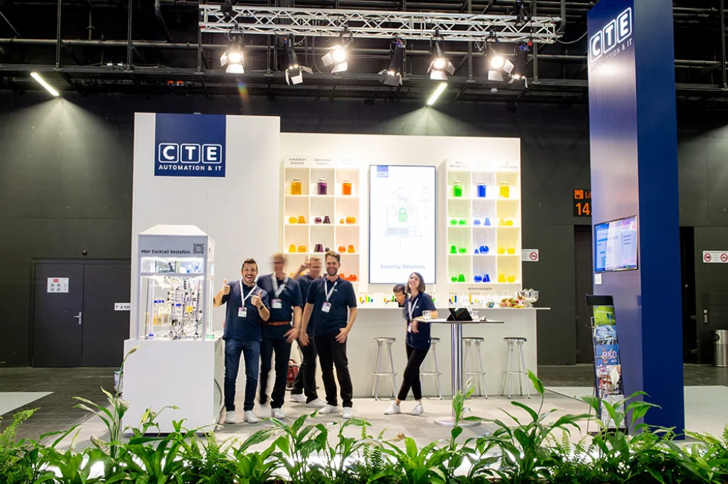 Mitarbeitende der ControlTech Engineering an der Ilmac in Basel.
